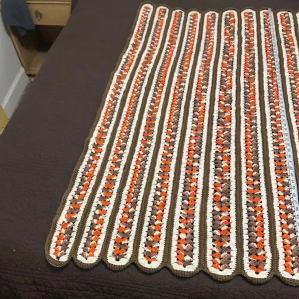 Handmade Vintage Brown/Cream/Orange scallop throw